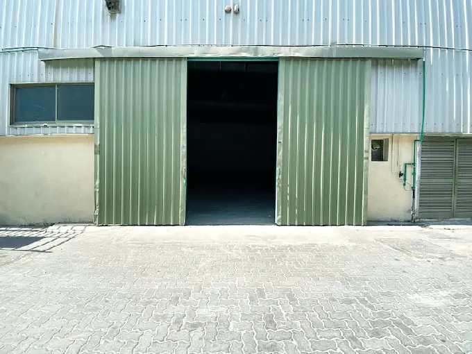 warehouse in ras khor property maintenance